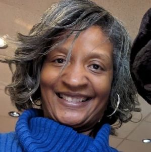 Meet your Posher, Loretta